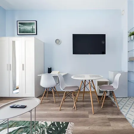 Apartment Park Skowroni Chic Nook By Bookinghost *