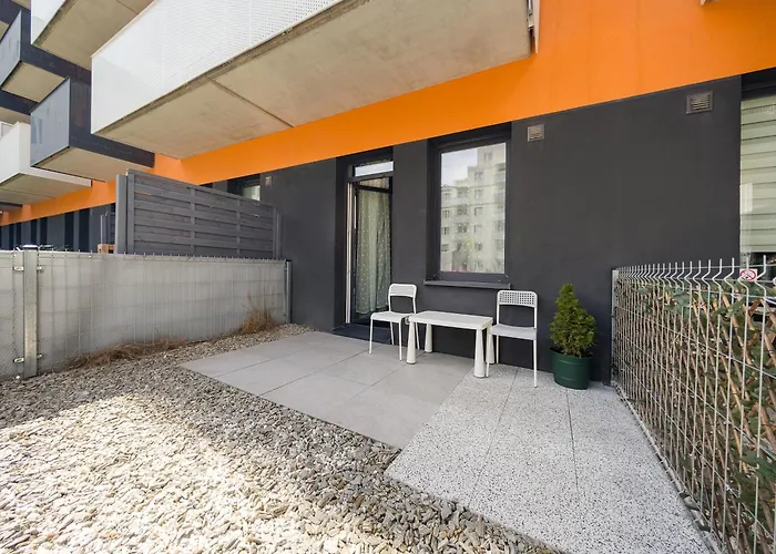 Apartment Park Skowroni Chic Nook By Bookinghost *